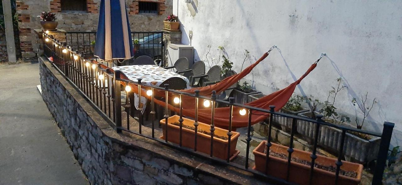 Villa La Casa Del Rio. La Serna  Esterno foto