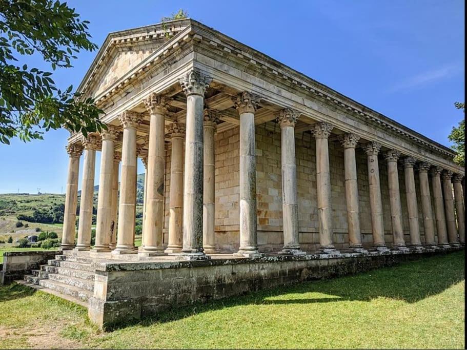 Villa La Casa Del Rio. La Serna  Esterno foto